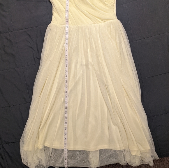 ASOS Dobby Mesh One Shoulder Prom Dress in Yellow UK 8/US 4. - Picture 15 of 15